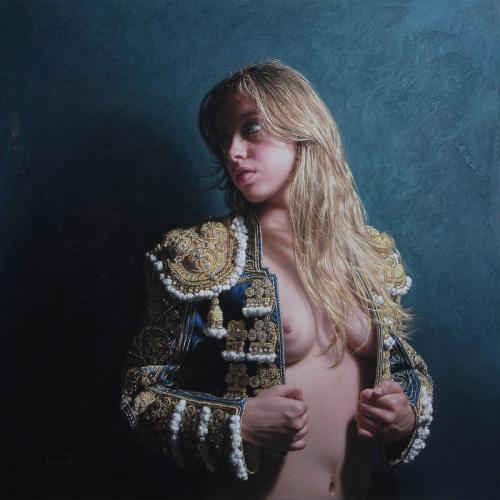 In blue and gold. Pastel sobre madera y lava negra. 80x80 cm. 2013